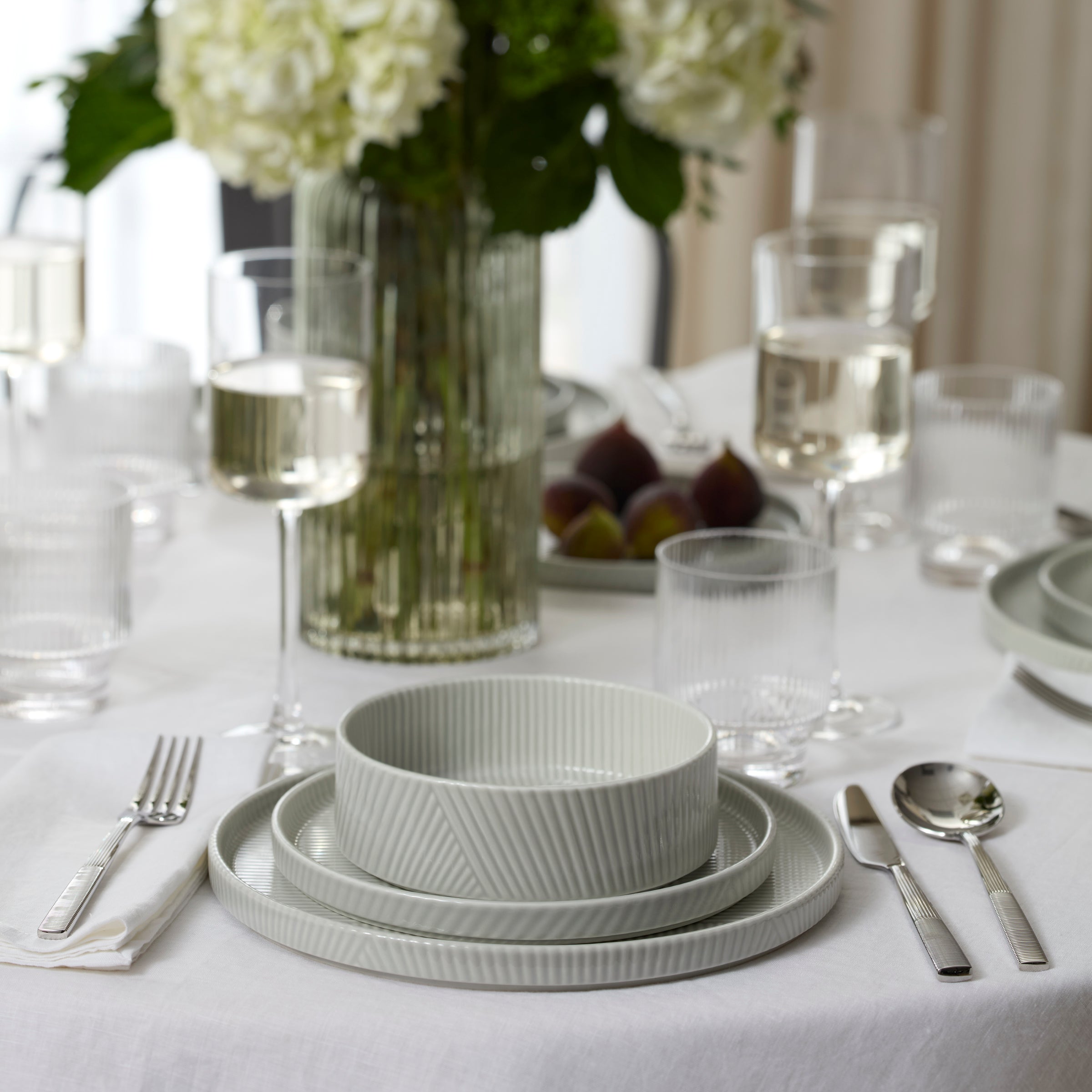 Modulus Mirror 20 Piece Flatware Set