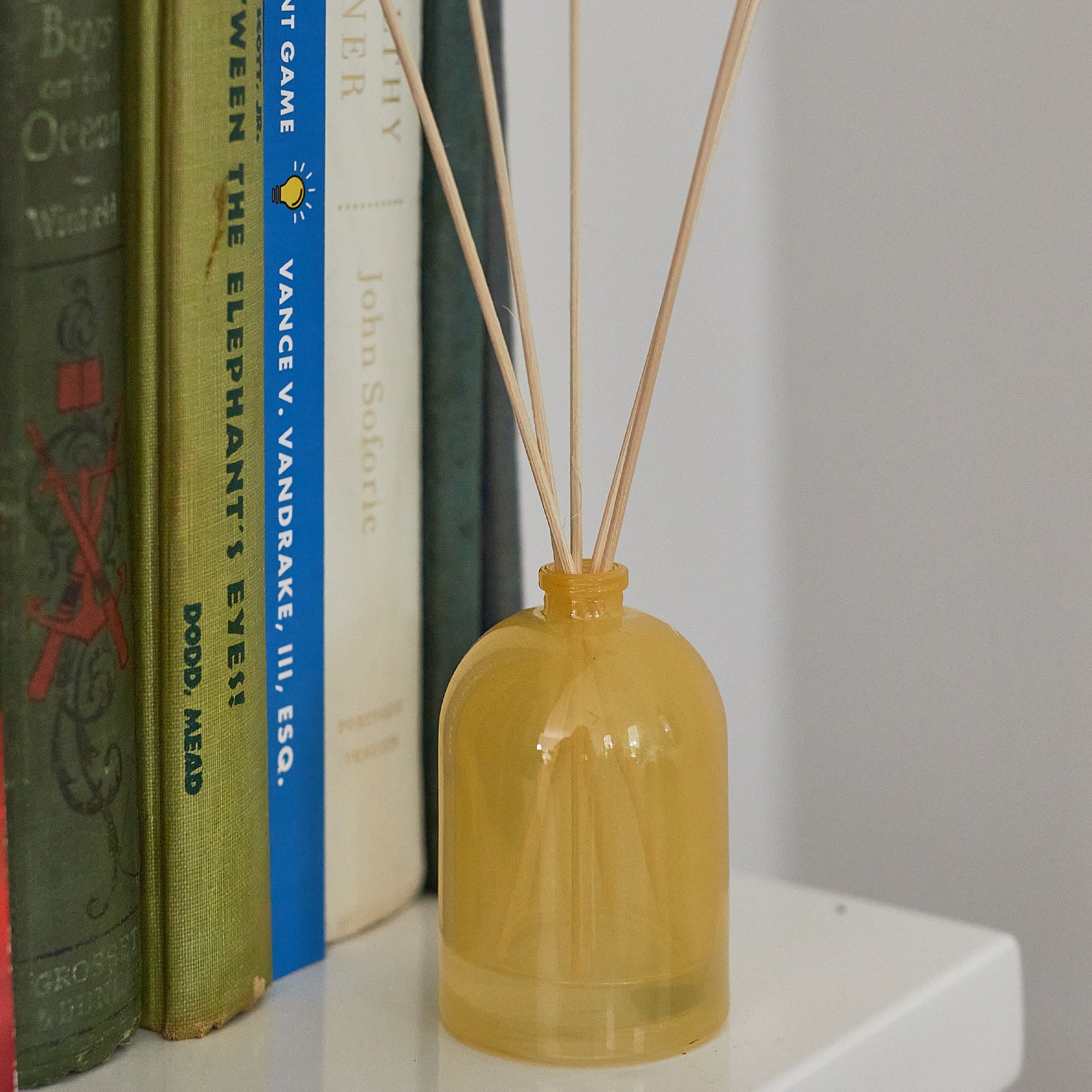 "Petite Reed Diffuser, Lemon"