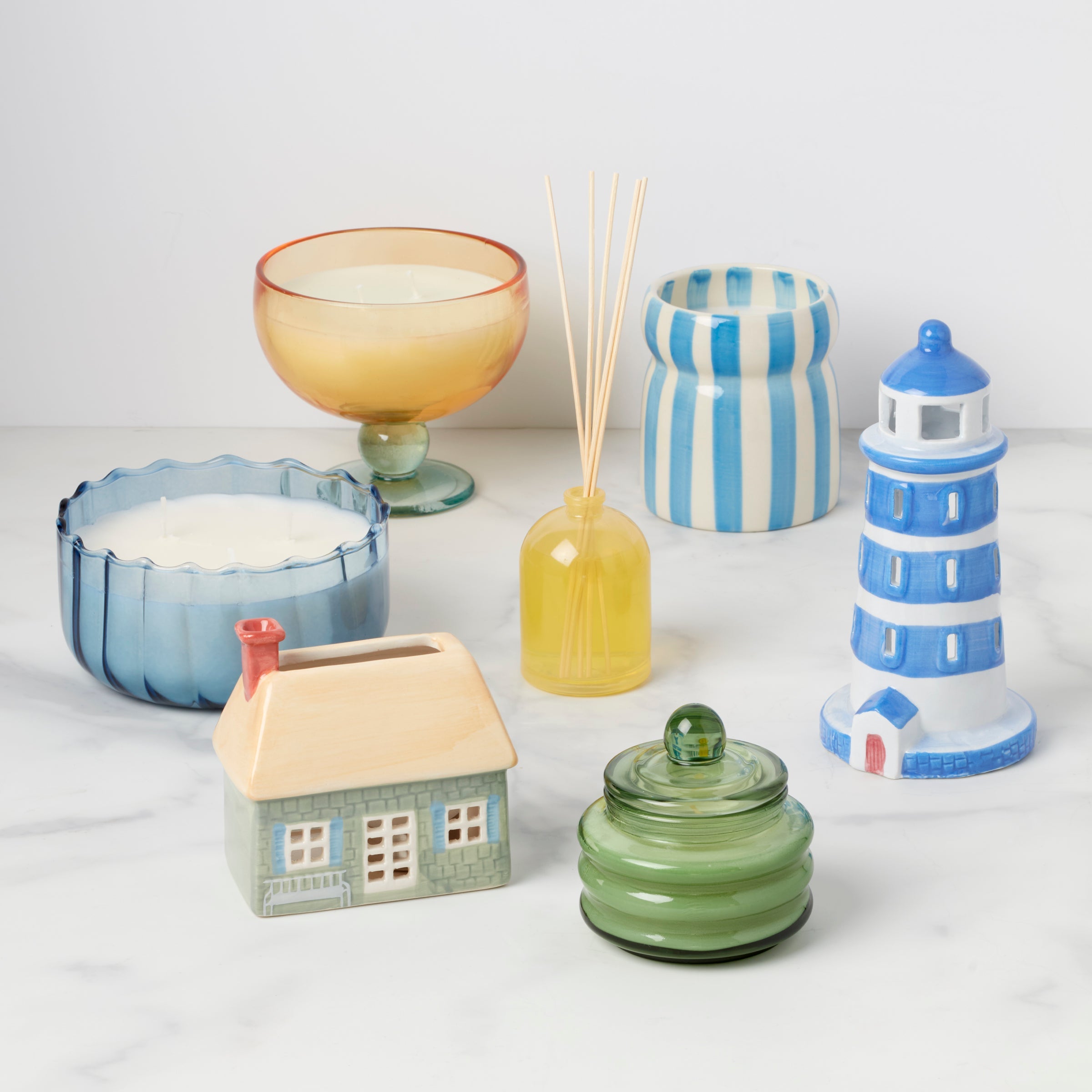 "Cabana 6.5-oz Soy Wax Candle, Lost At Sea"